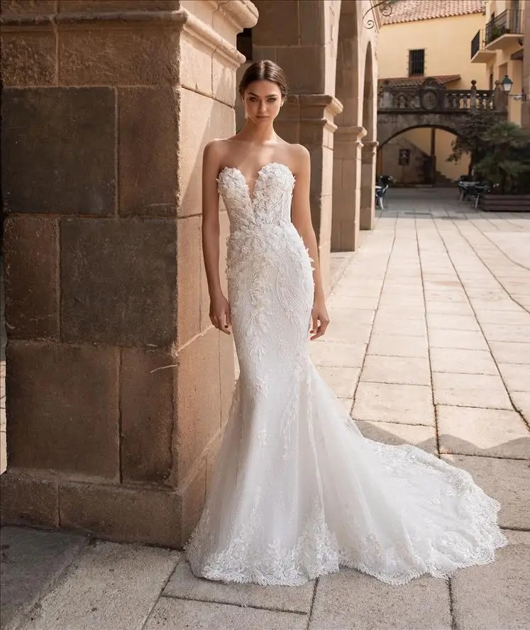 Pronovias